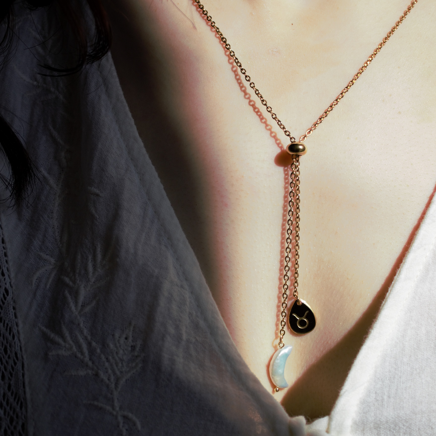 Collana Segno Zodiacale & Perla di Luna - Collezione Celestia