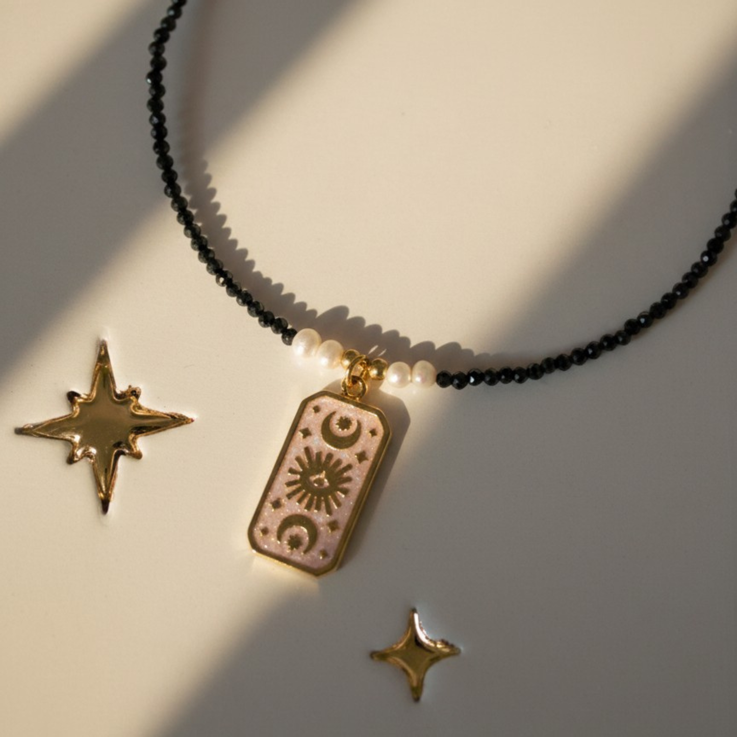 Collana "Arcana" Occhio Bianco