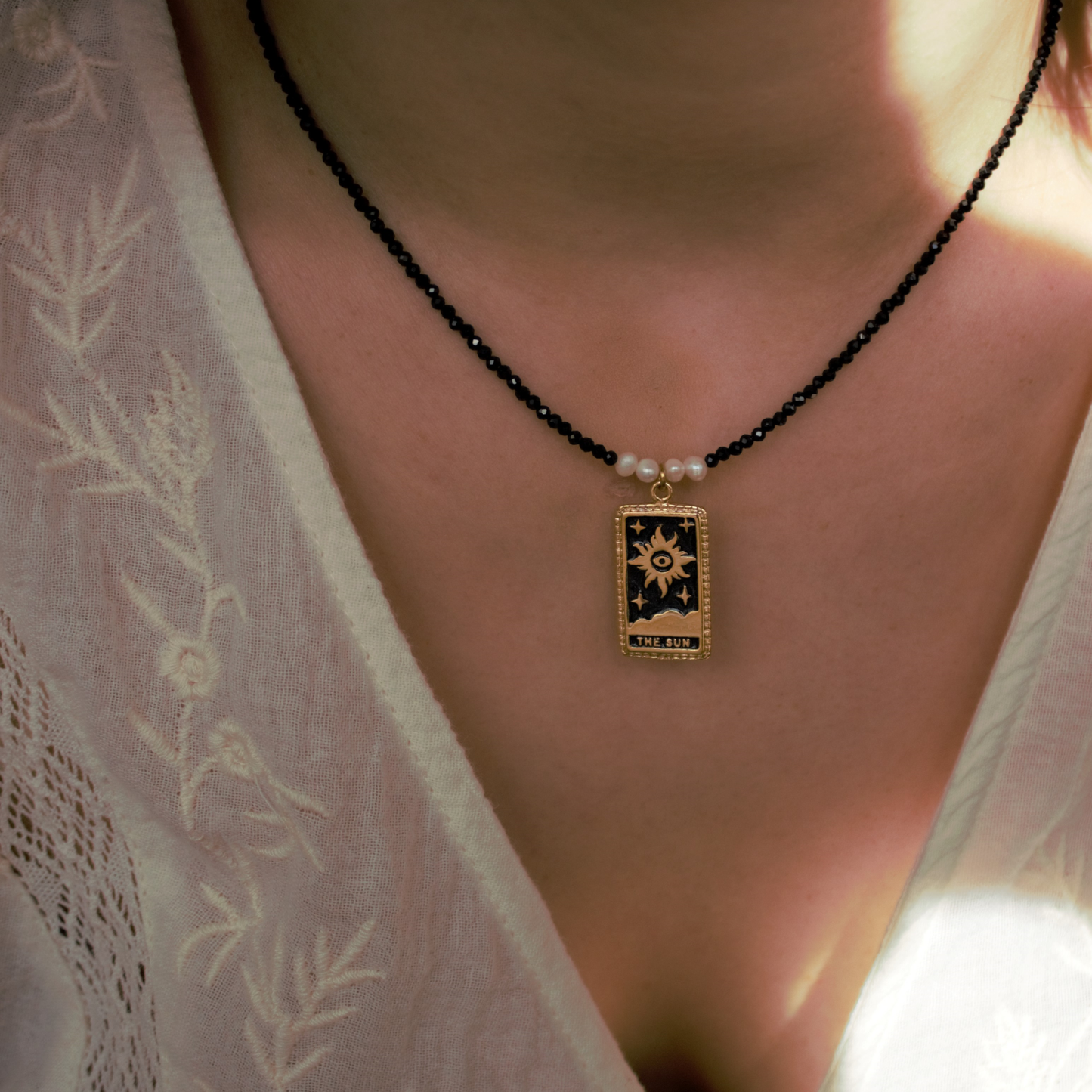 Collana "Arcana" Sole Nero