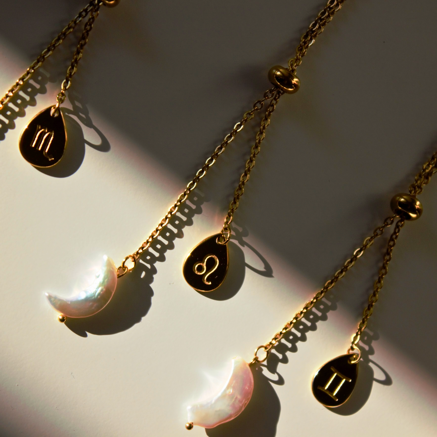 Collana Segno Zodiacale & Perla di Luna - Collezione Celestia
